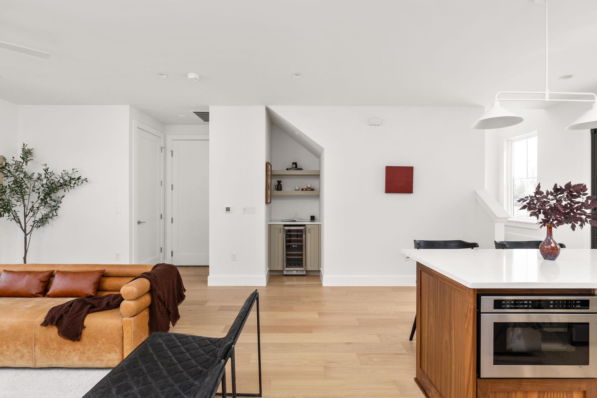 408 Linden # A