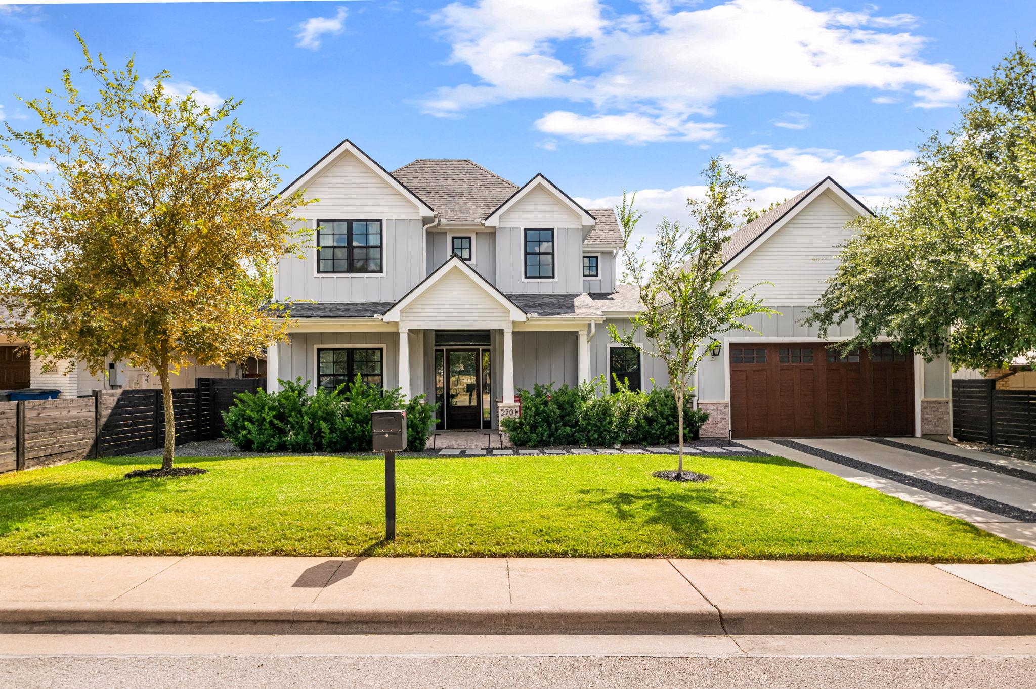 2701 Richcreek RD