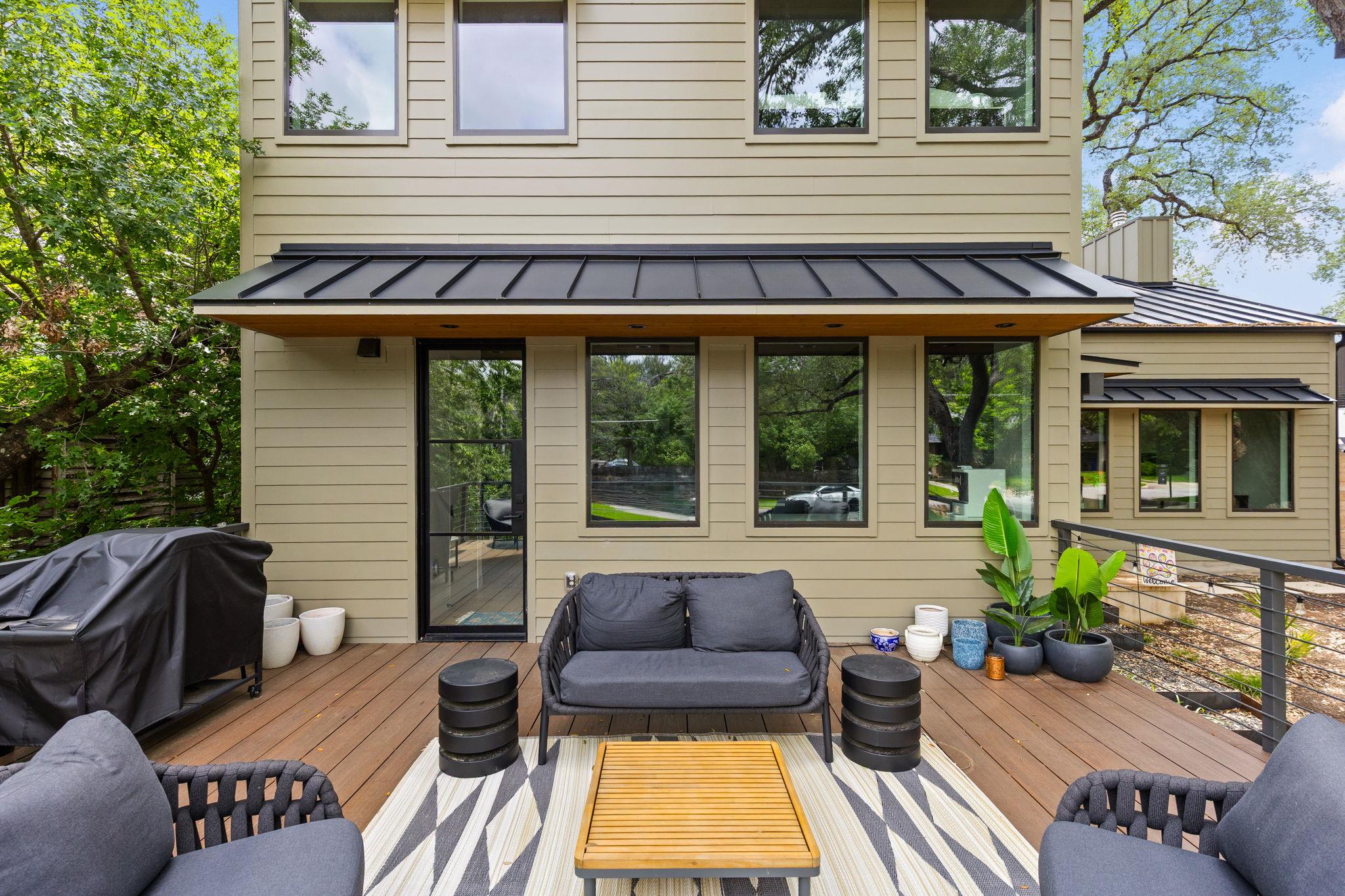 1601 Chelsea
