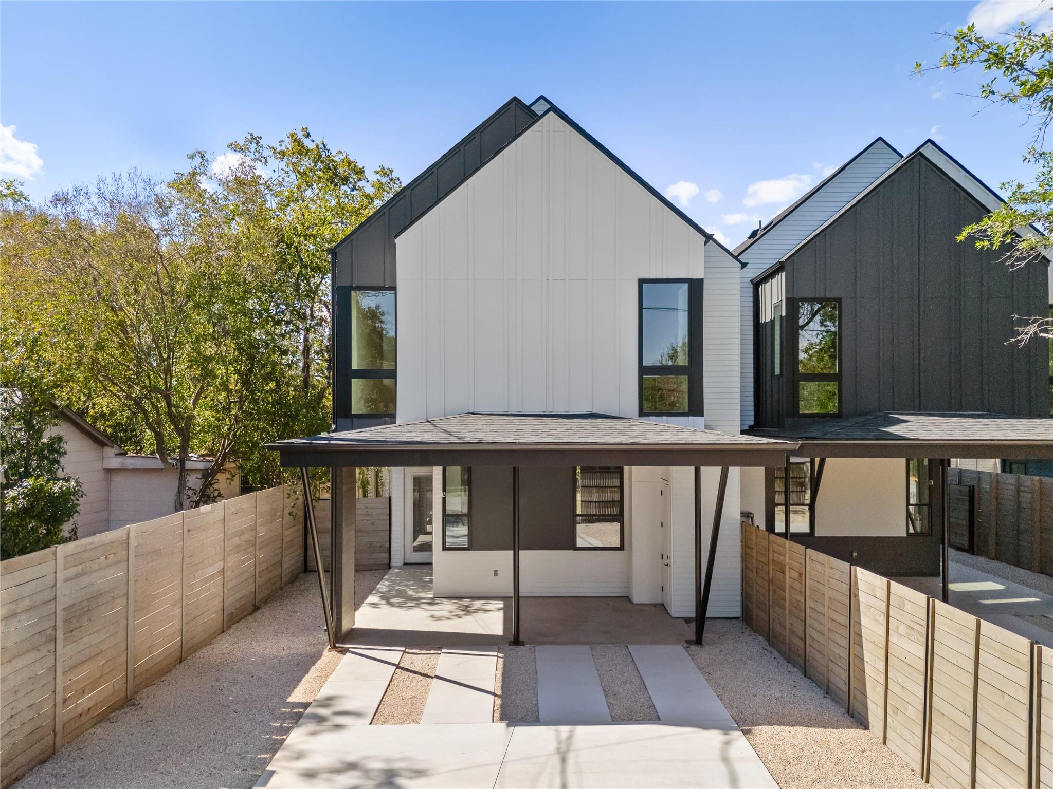 613 Clifford RD # B Unit: A & B