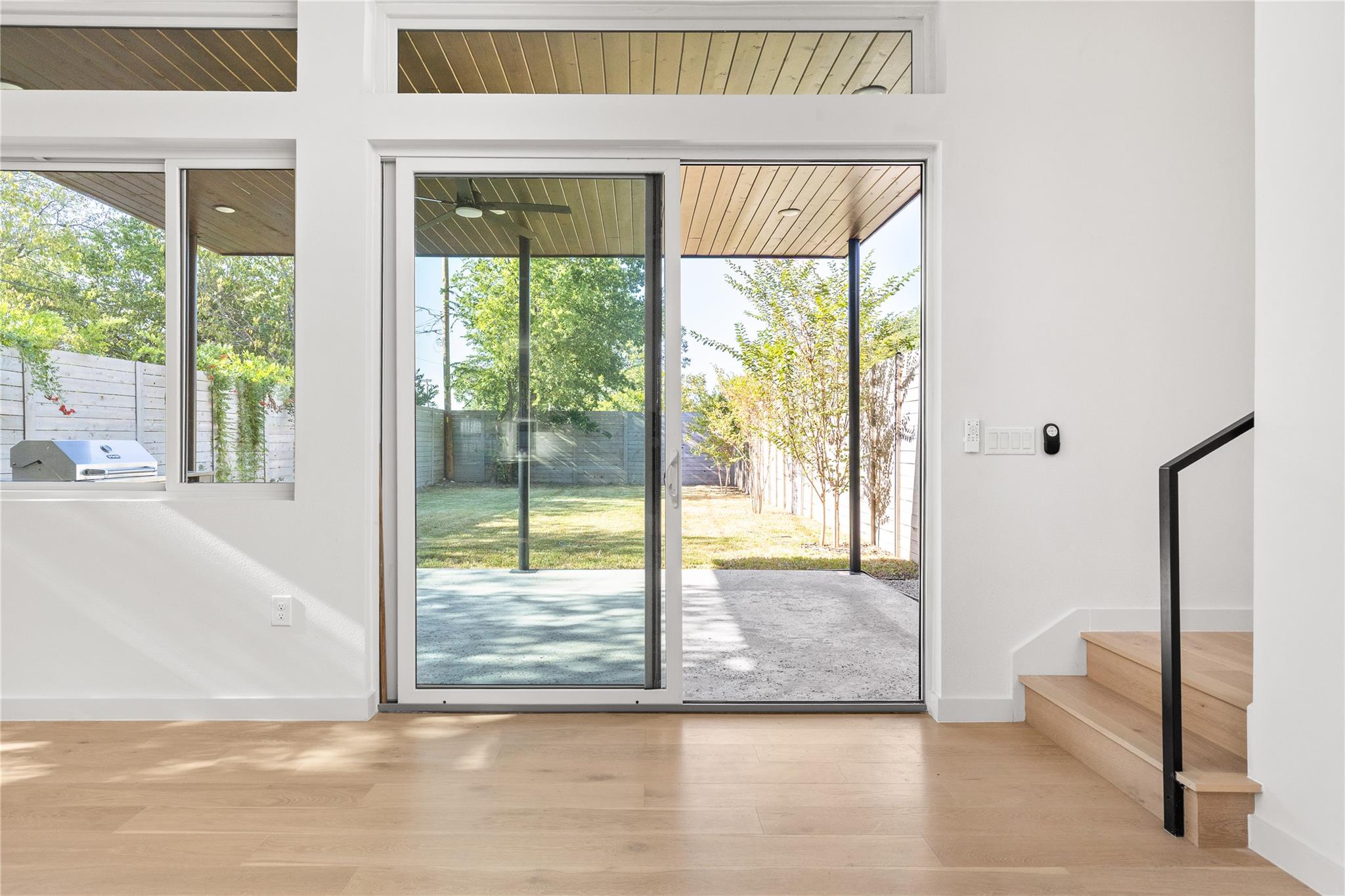 613 Clifford RD # B Unit: A & B