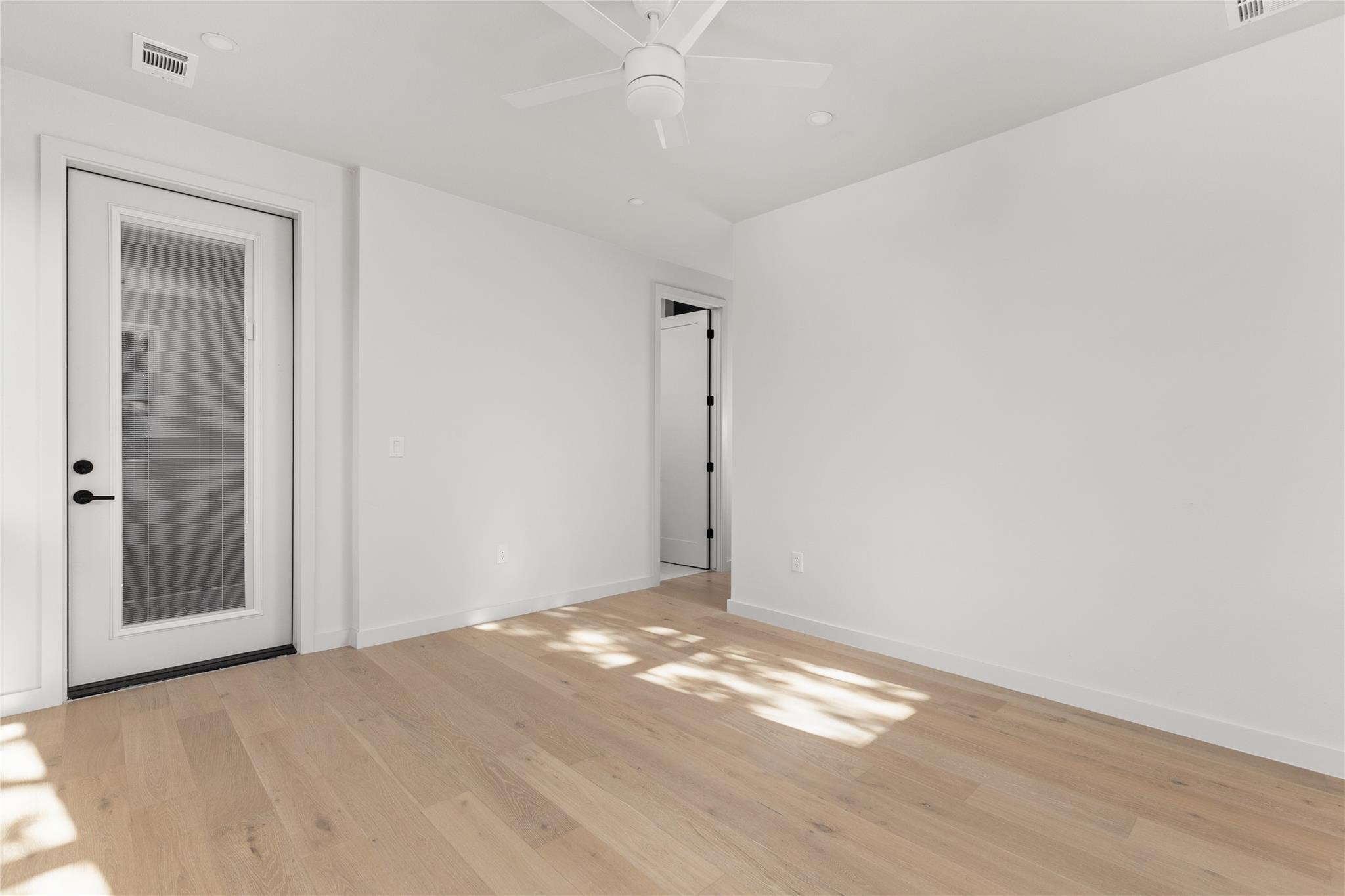 613 Clifford RD # B Unit: A & B