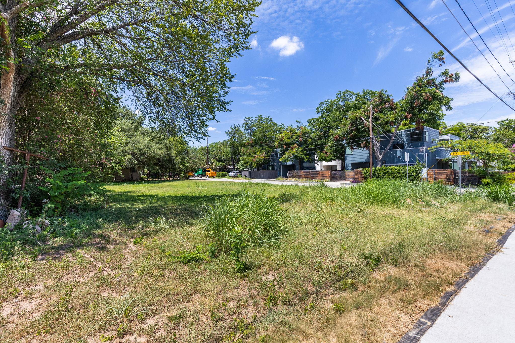 4801 Gonzales ST