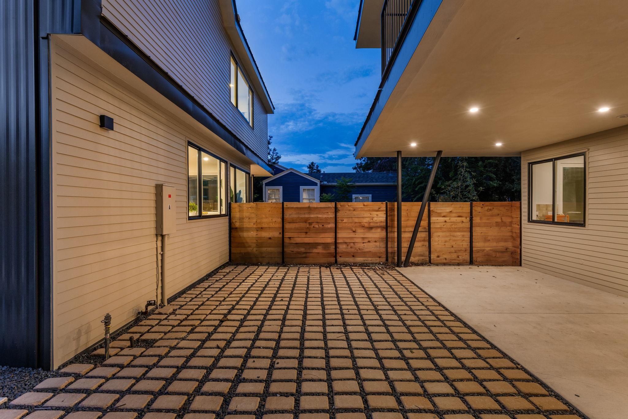 2903 Breeze # 2