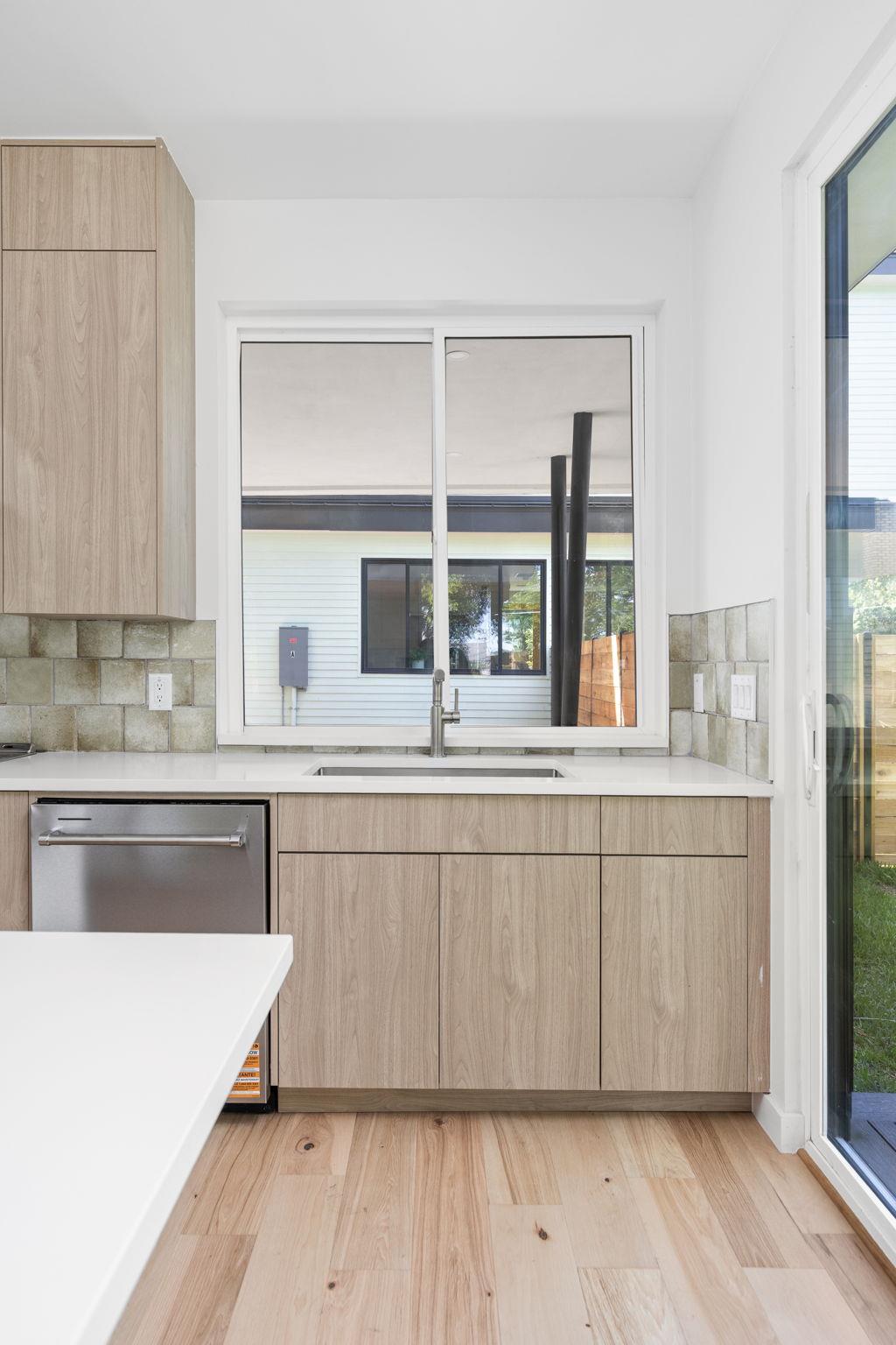 2903 Breeze # 2