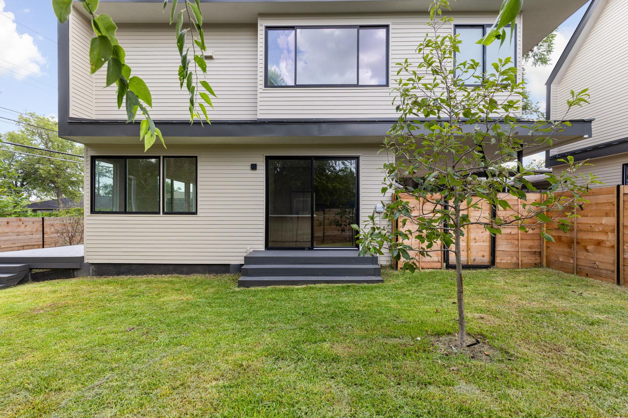 2903 Breeze # 2
