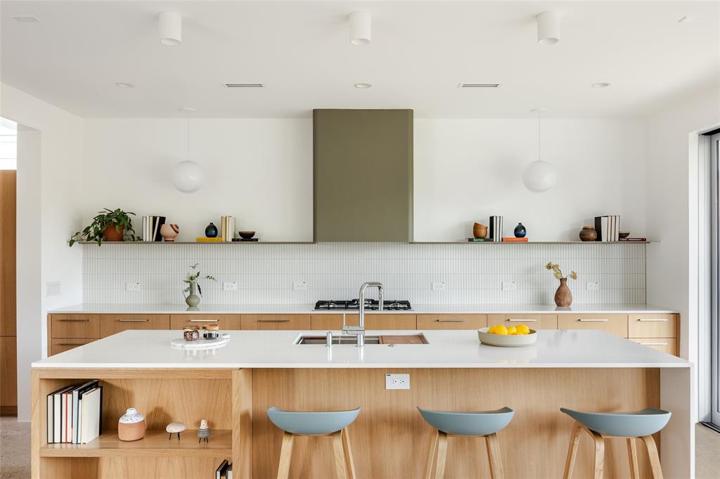 2115 Pennsylvania Ave