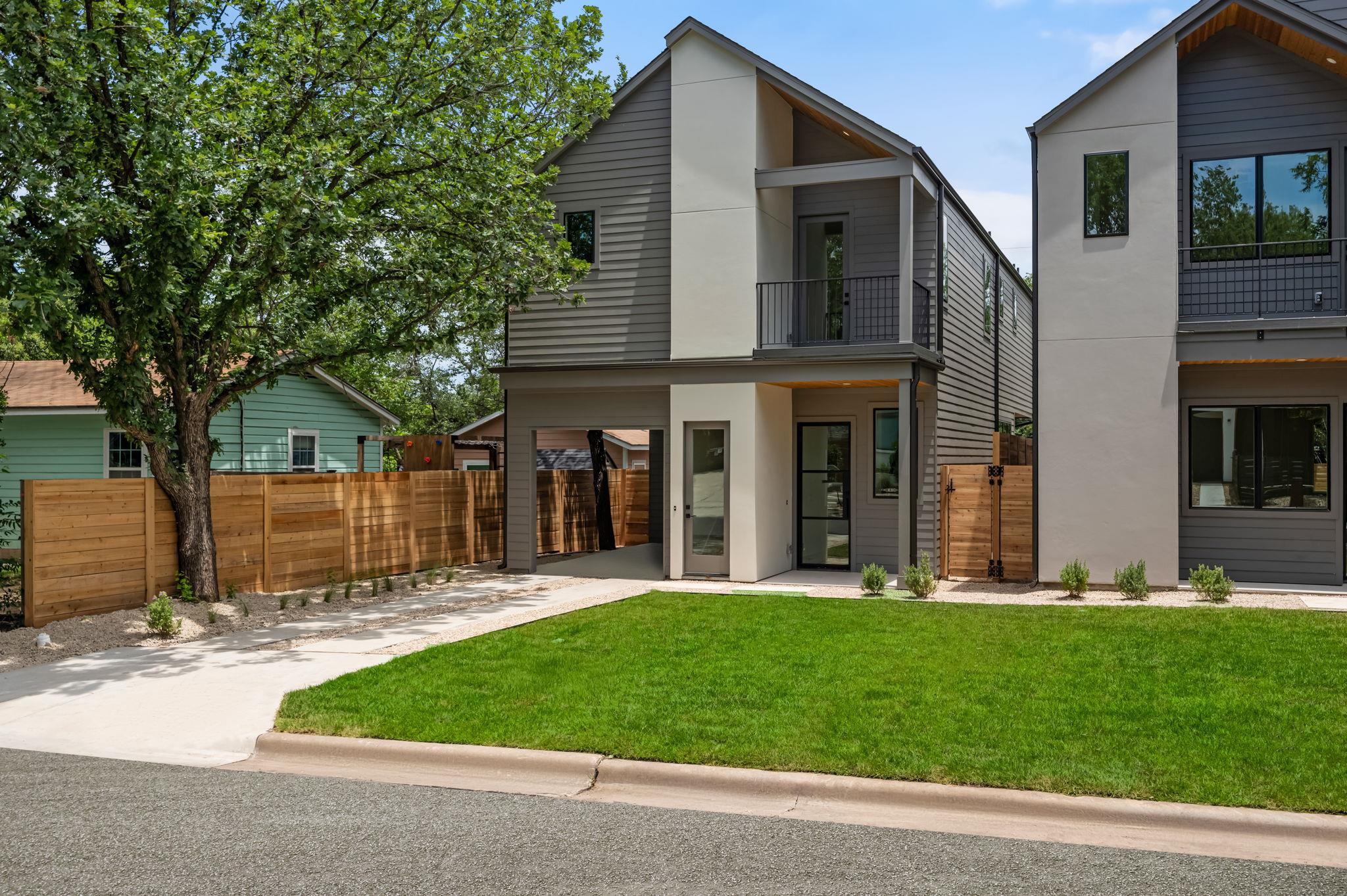 1004 Juanita Unit: II