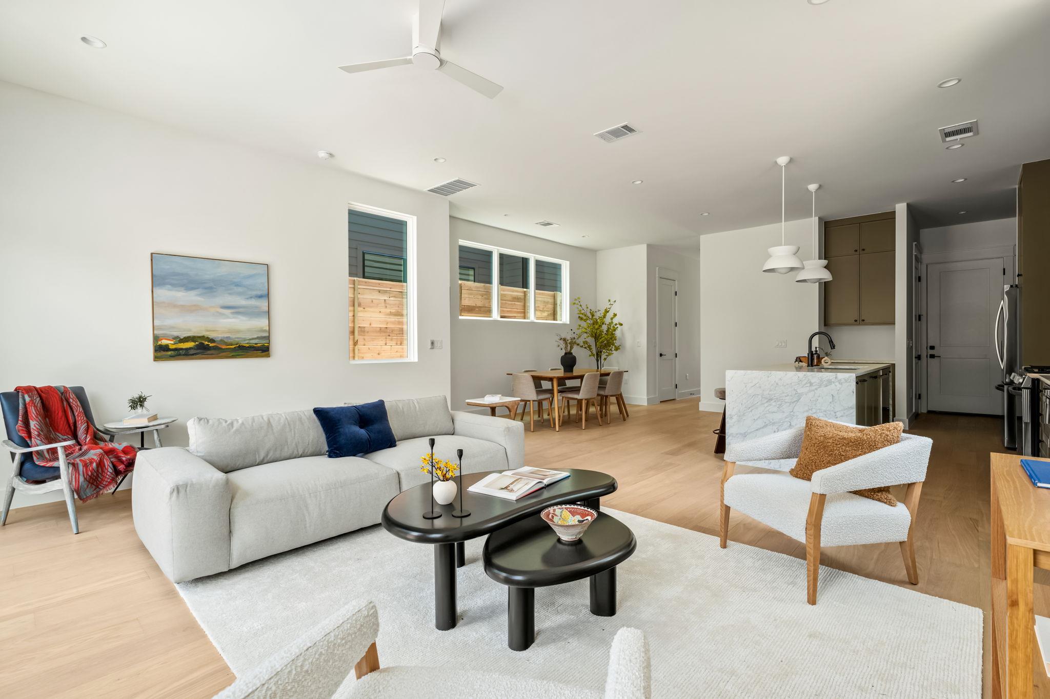 1004 Juanita Unit: II