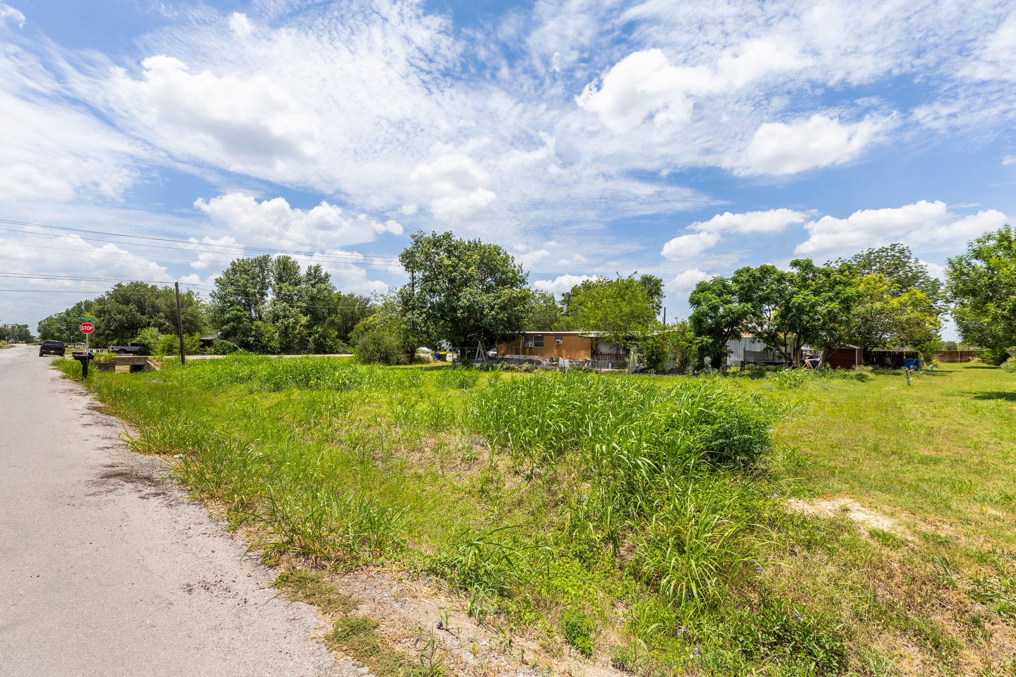 301 W Eggleston ST
