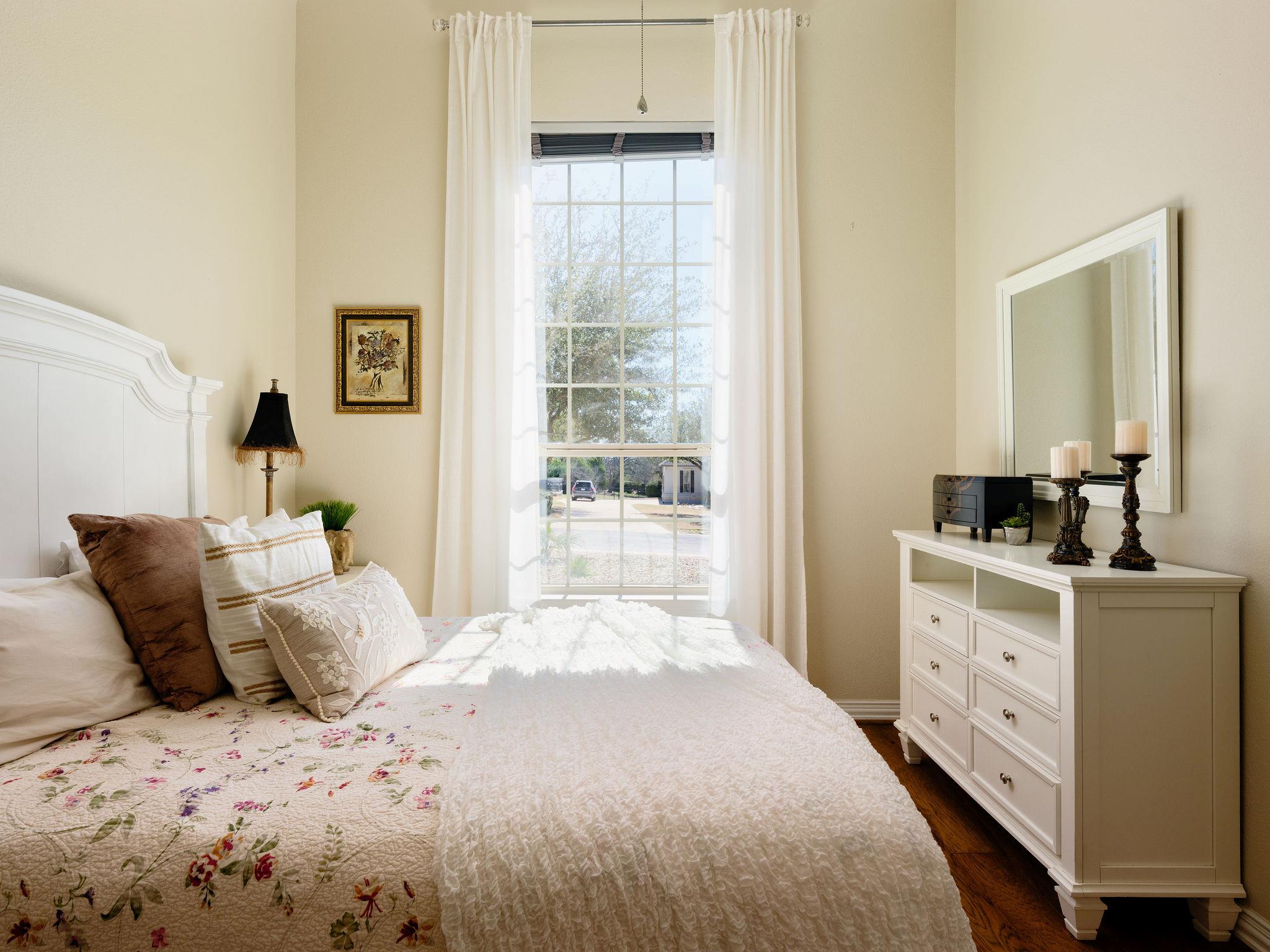 2721 Vista Heights DR