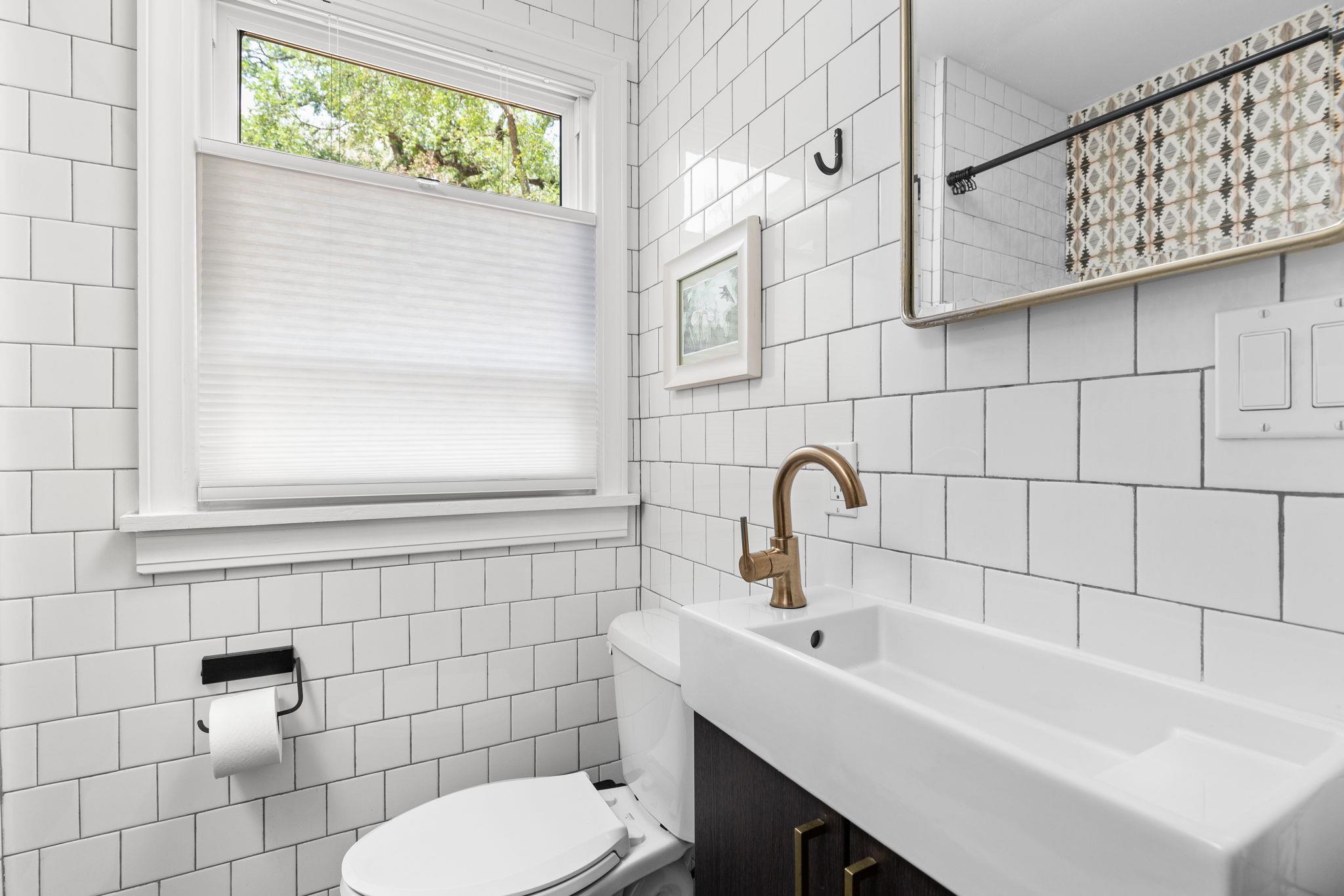 1239 Eleanor ST # 2 Unit: 1 & 2