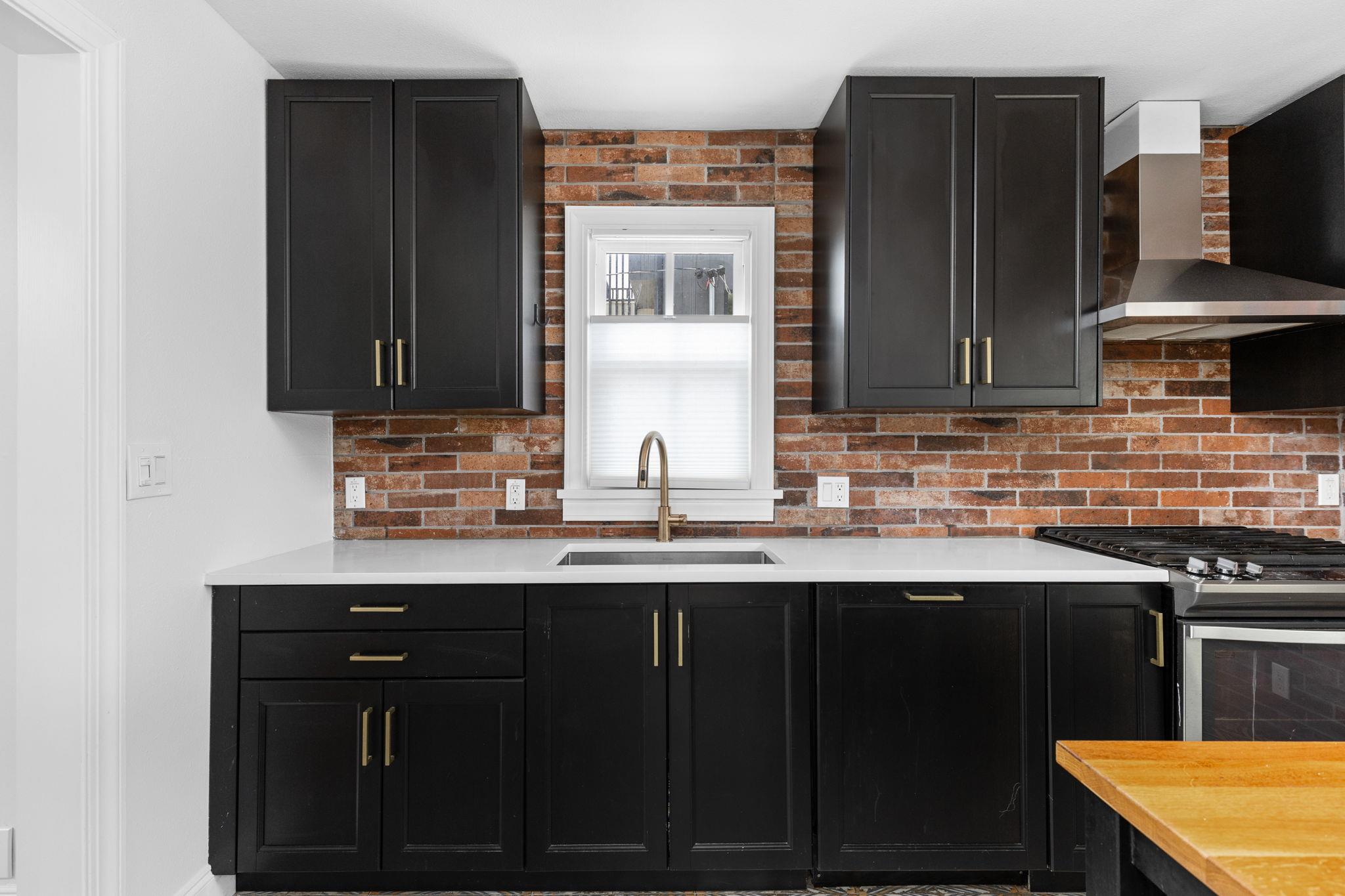 1239 Eleanor ST # 2 Unit: 1 & 2