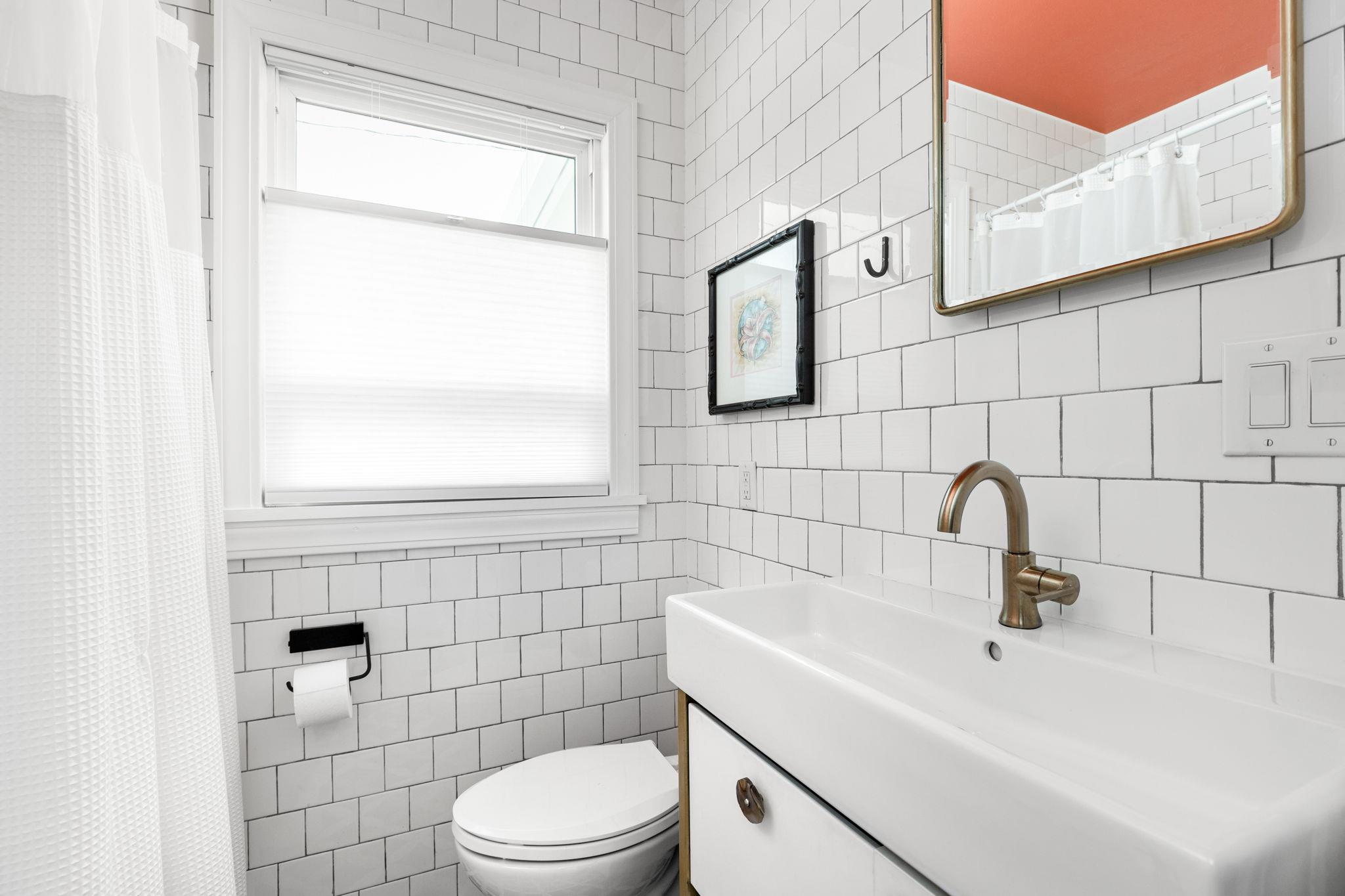 1239 Eleanor ST # 2 Unit: 1 & 2