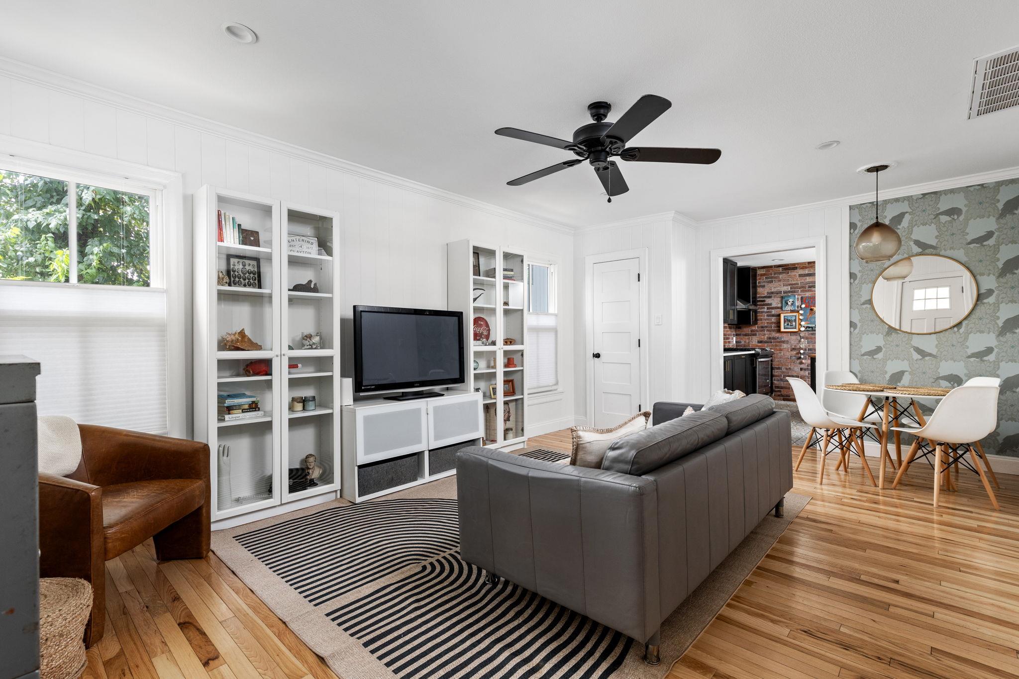 1239 Eleanor ST # 2 Unit: 1 & 2