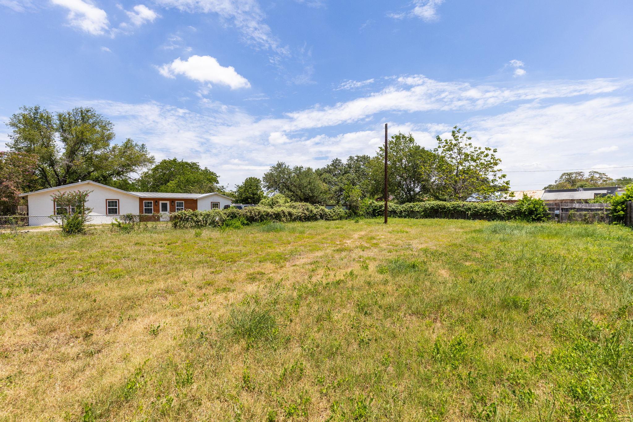 6312 Felix Ave