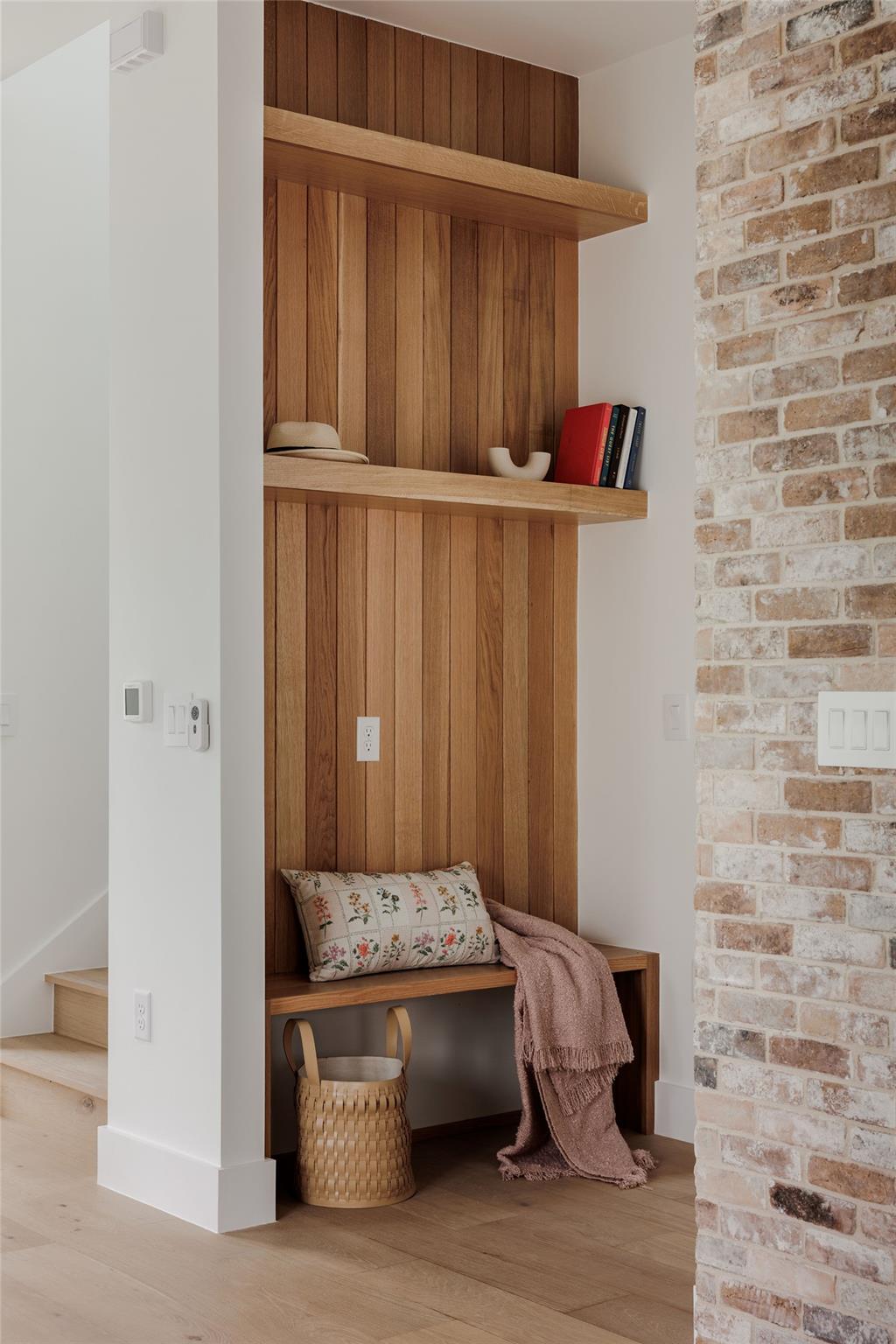 1180 Ridgeway DR # 2