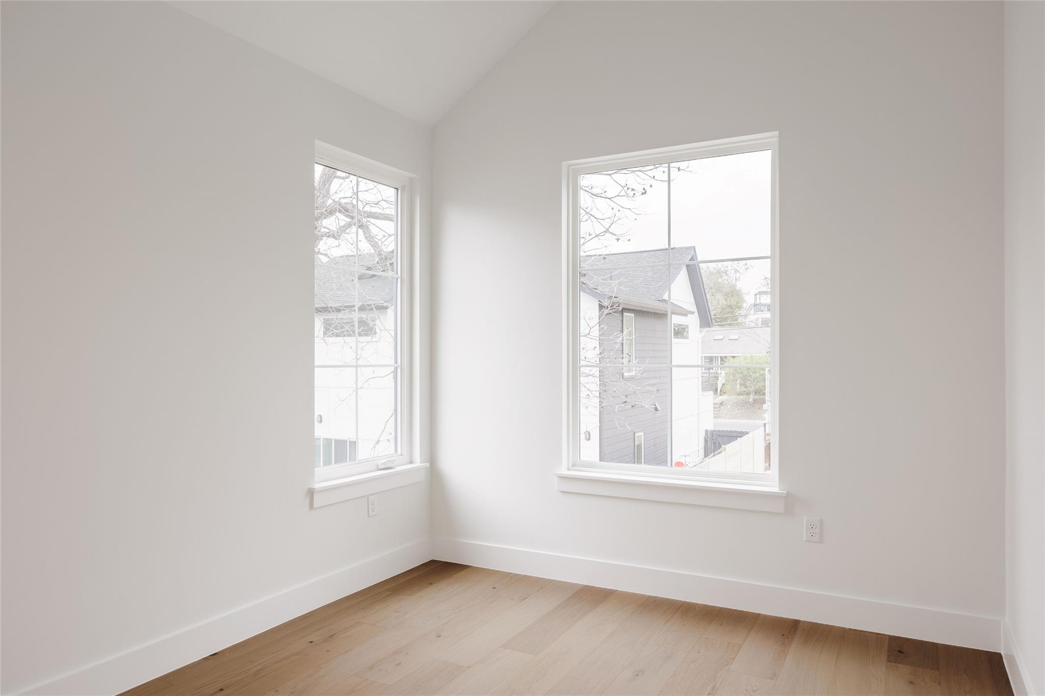 1180 Ridgeway DR # 2