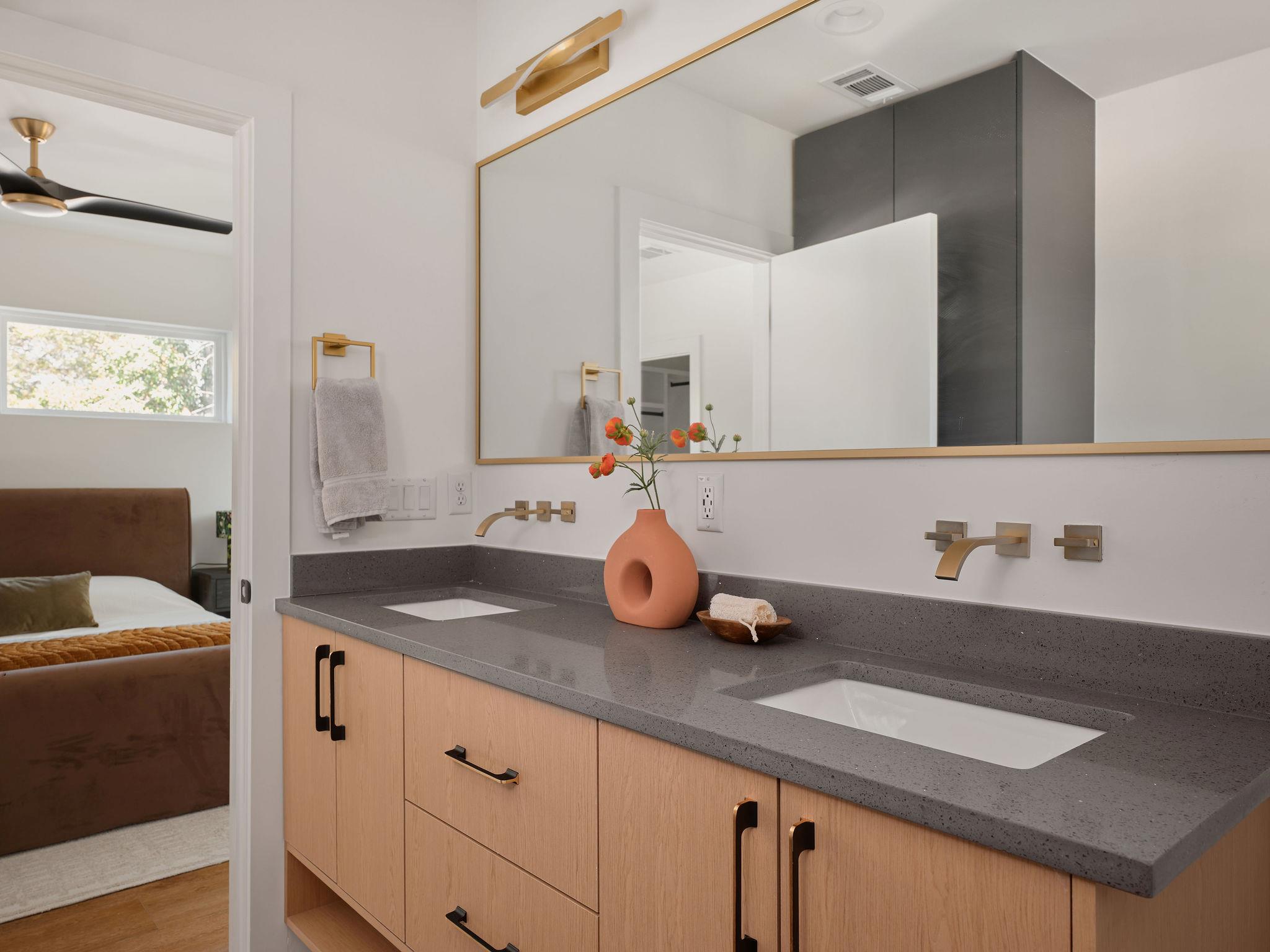3307 Kay ST # 1, Austin Unit: 1