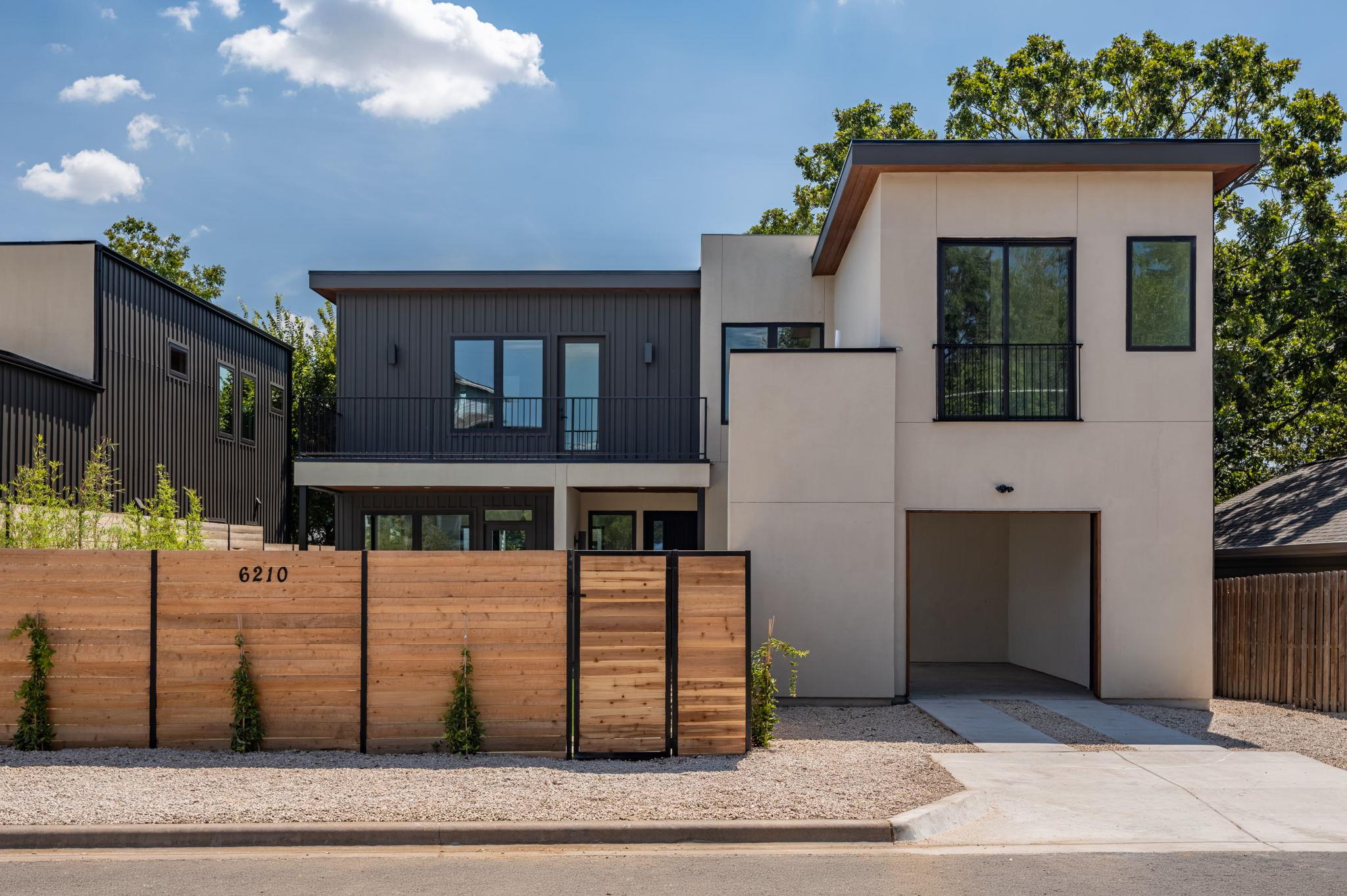 6210 Camino Real