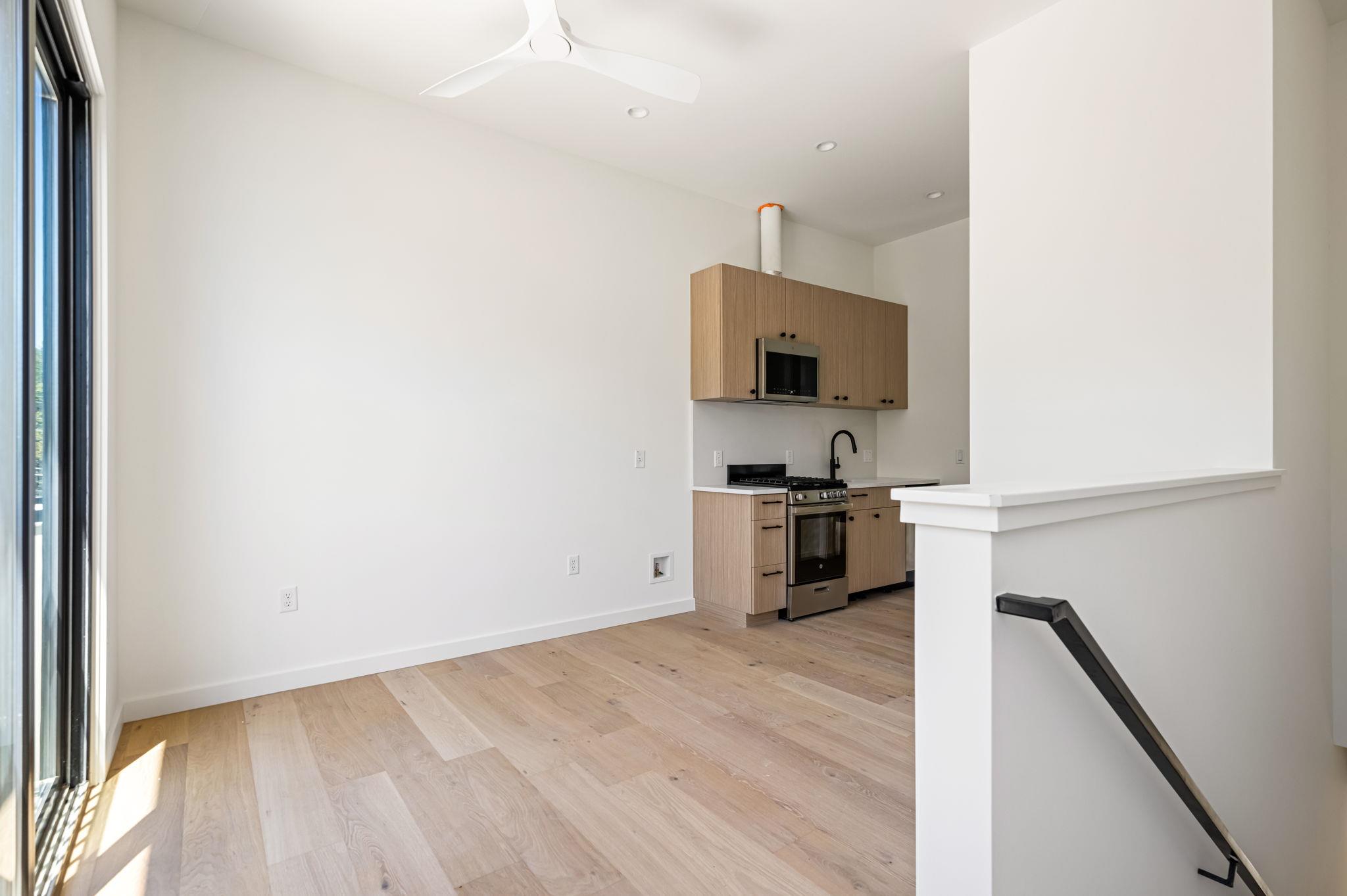6210 Camino Real