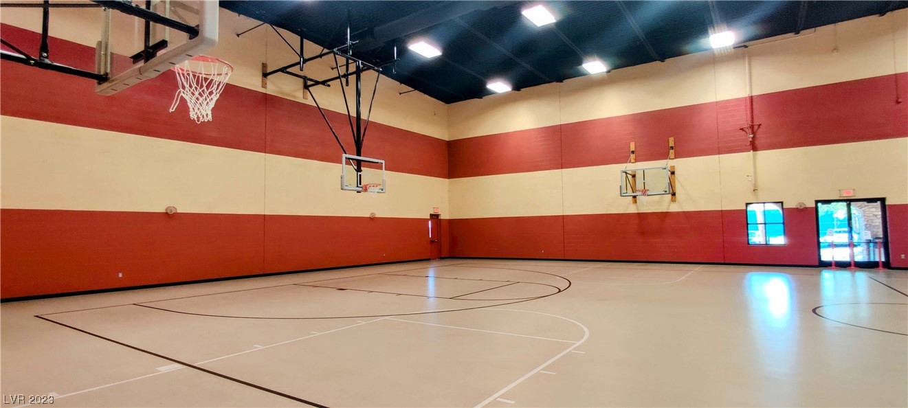 1033 Viale Placenza Place