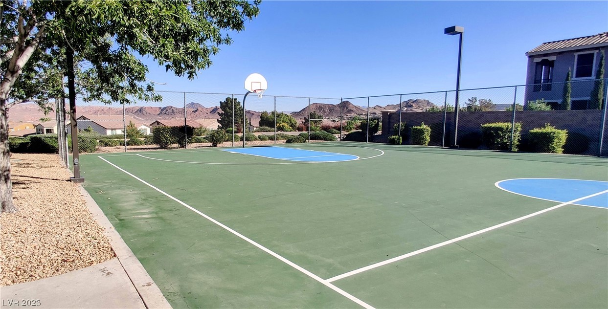 1033 Viale Placenza Place