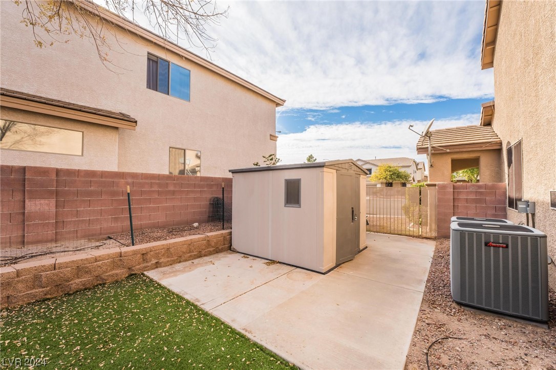 56 Hidden Mesa Court