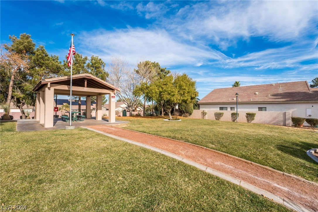 56 Hidden Mesa Court