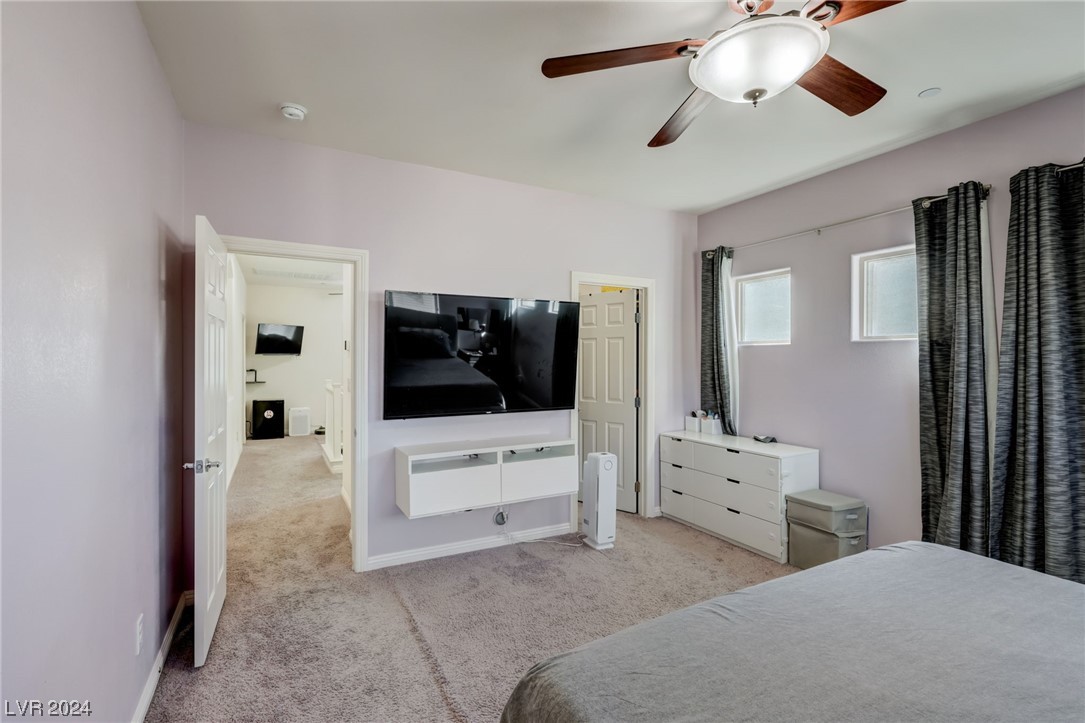 1112 Jesse Harbor Avenue