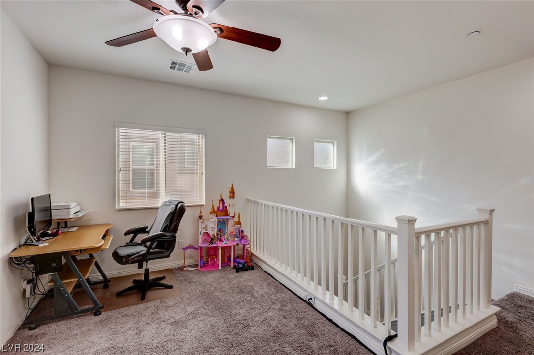 1112 Jesse Harbor Avenue