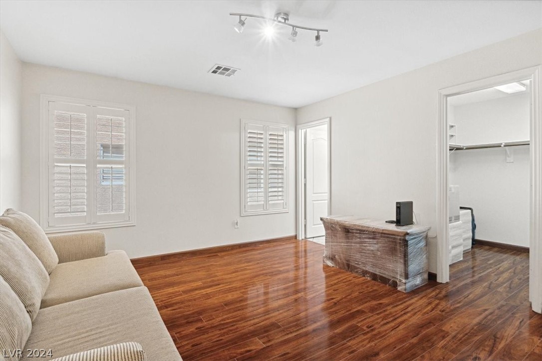 11135 Verismo Street