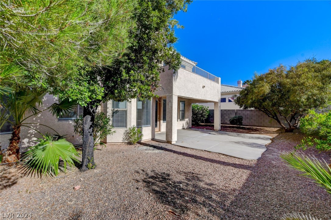 43 Arcadian Shores Street