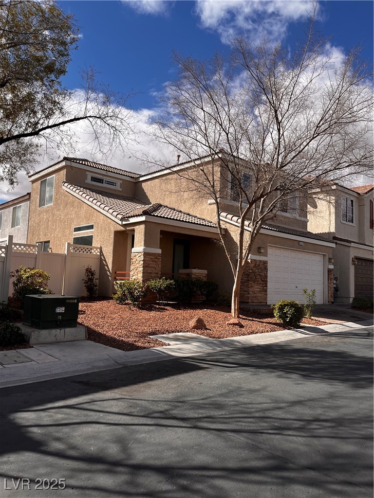 6237 Glimmering Light Avenue