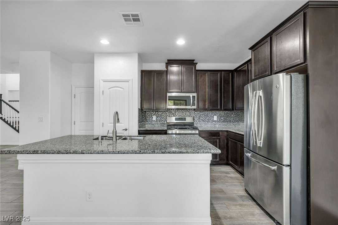7877 Saber Tooth Street
