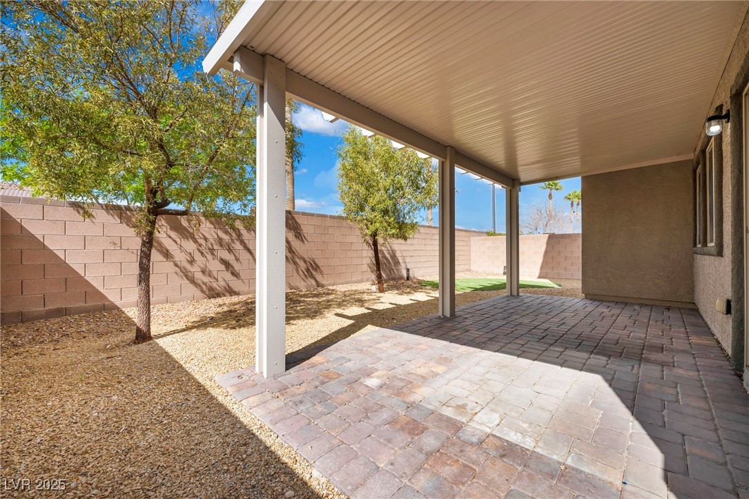 7877 Saber Tooth Street