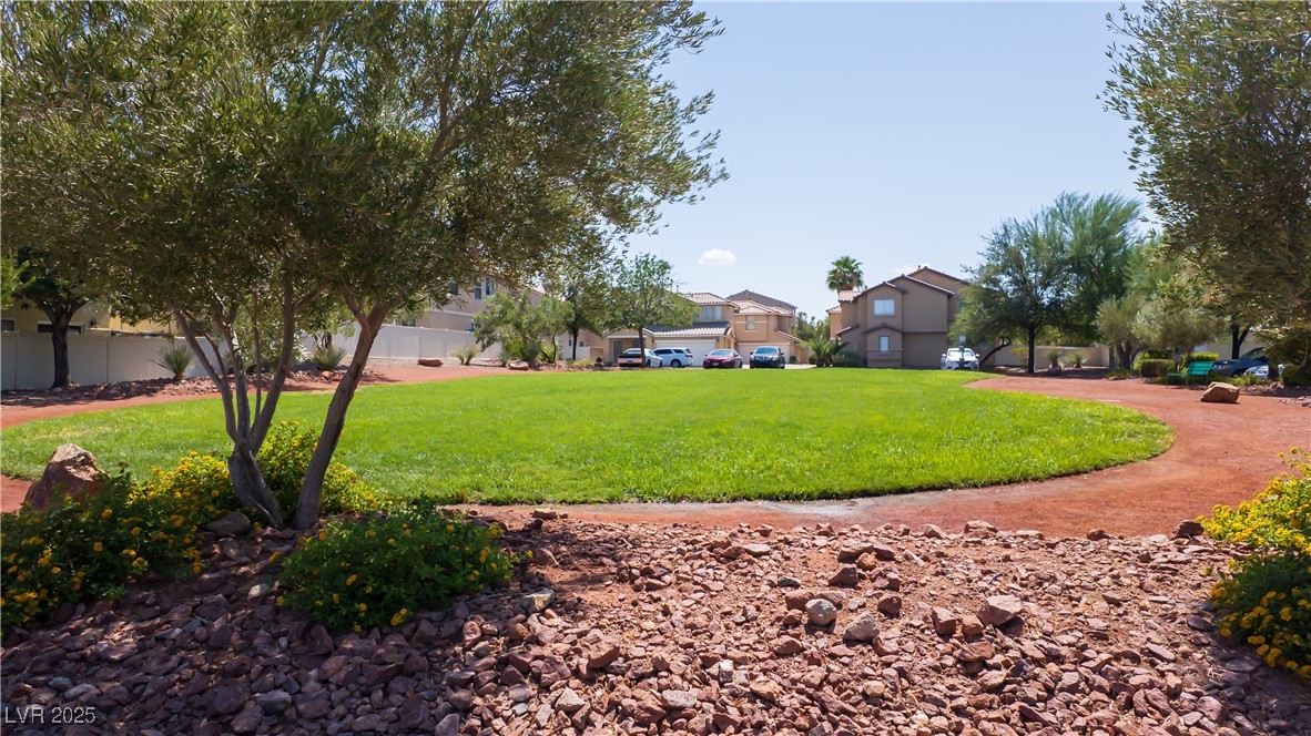1043 Monte De Oro Avenue