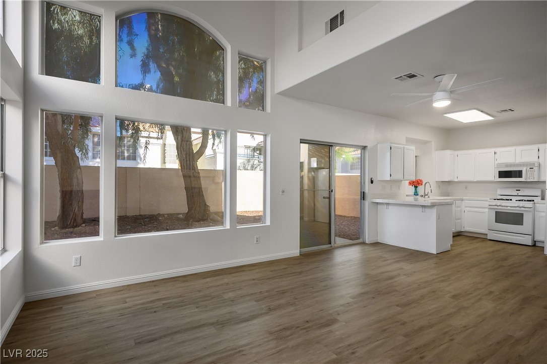 5212 Shasta Lake Way