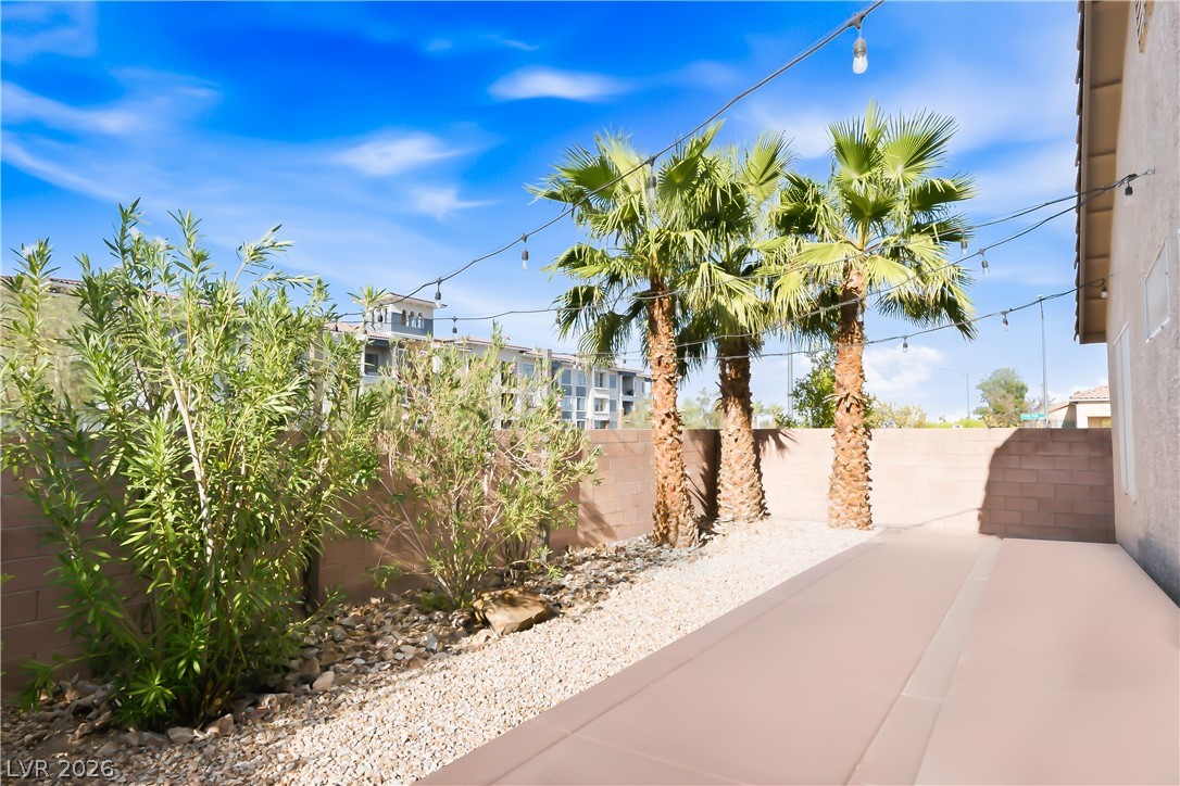 9490 Veterans Court