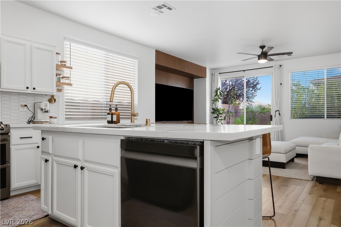 9490 Veterans Court