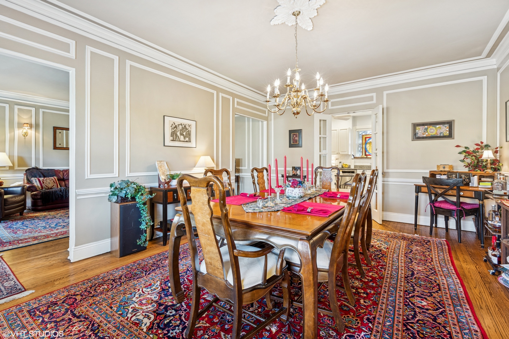 431 W Oakdale Avenue Unit: 3A
