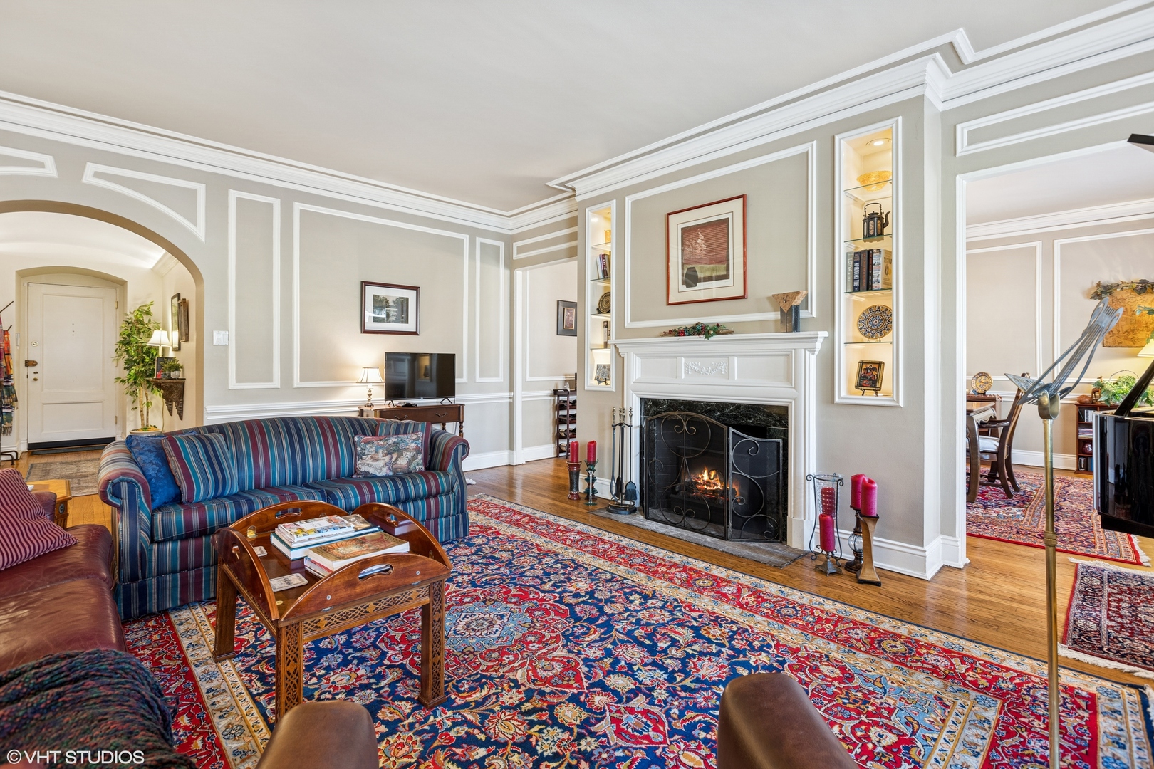 431 W Oakdale Avenue Unit: 3A