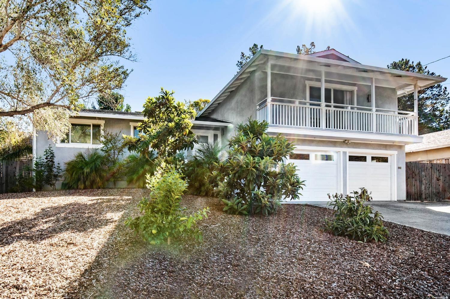 1902 Las Gallinas Avenue