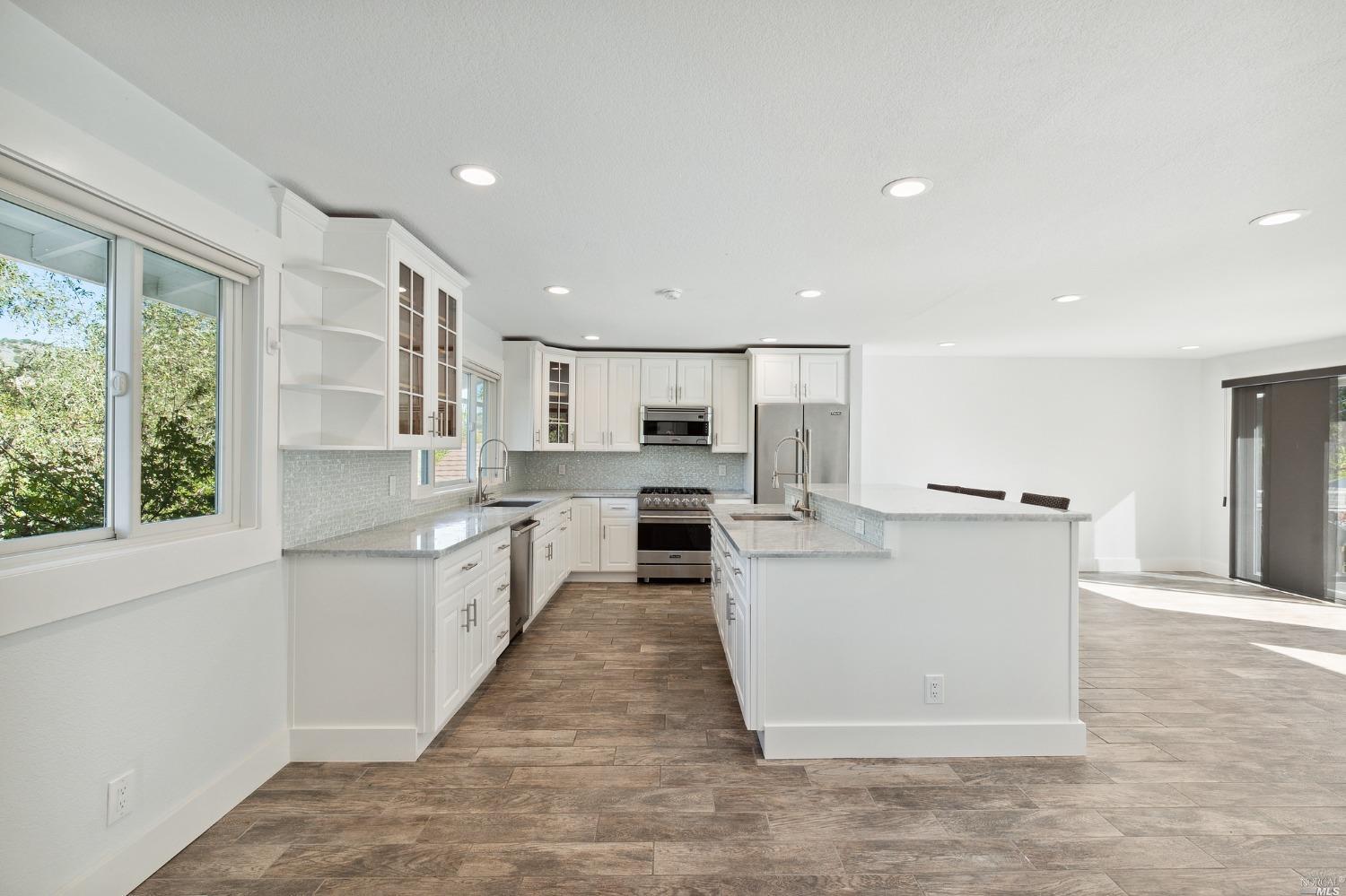 1902 Las Gallinas Avenue