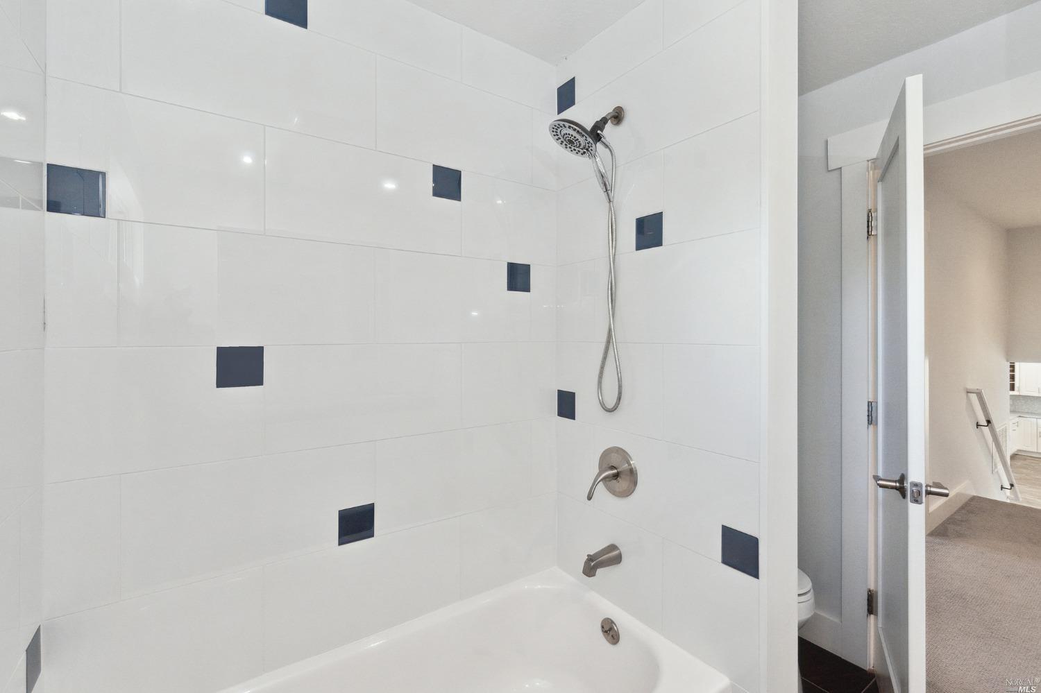 1902 Las Gallinas Avenue