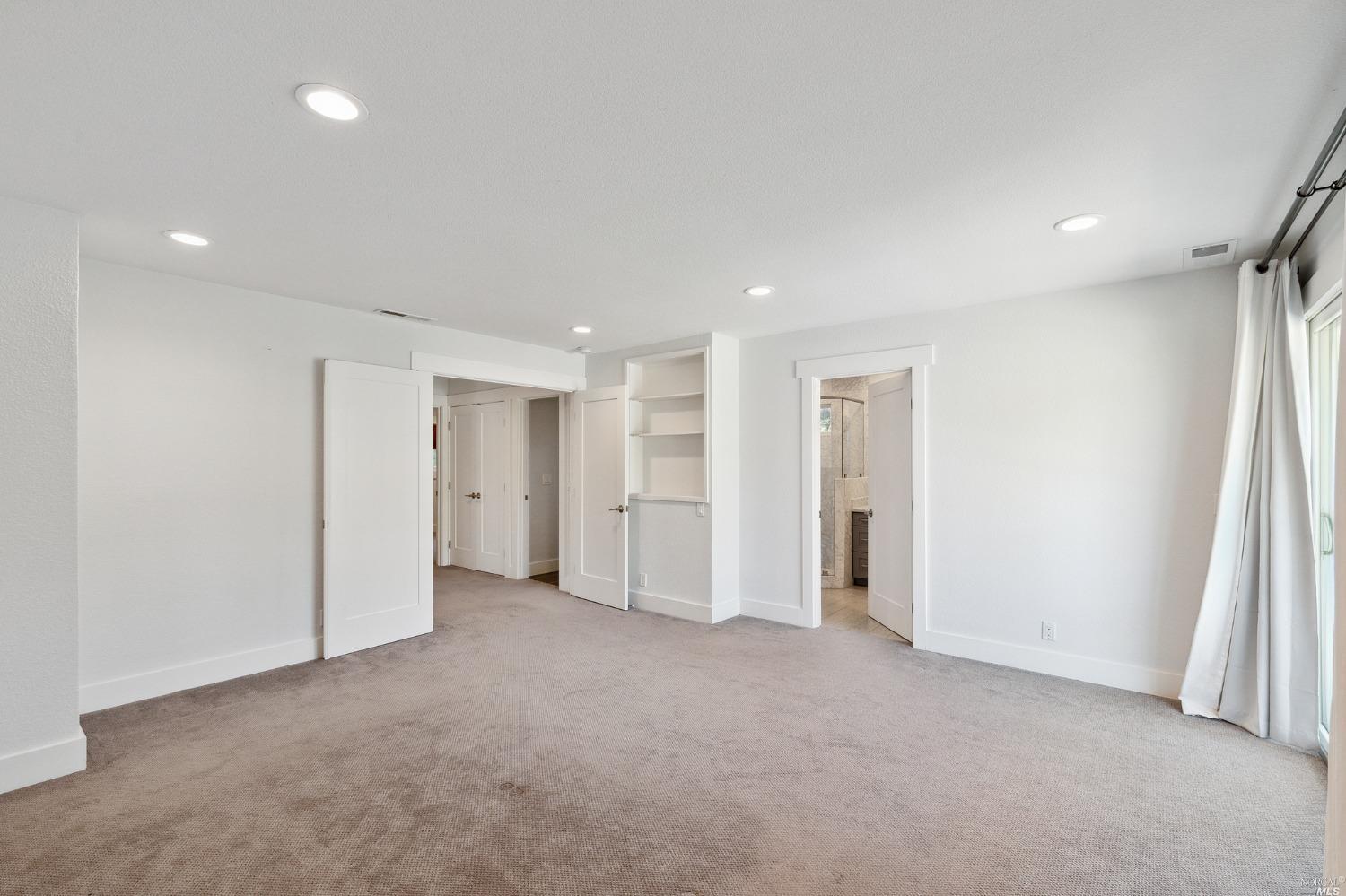 1902 Las Gallinas Avenue