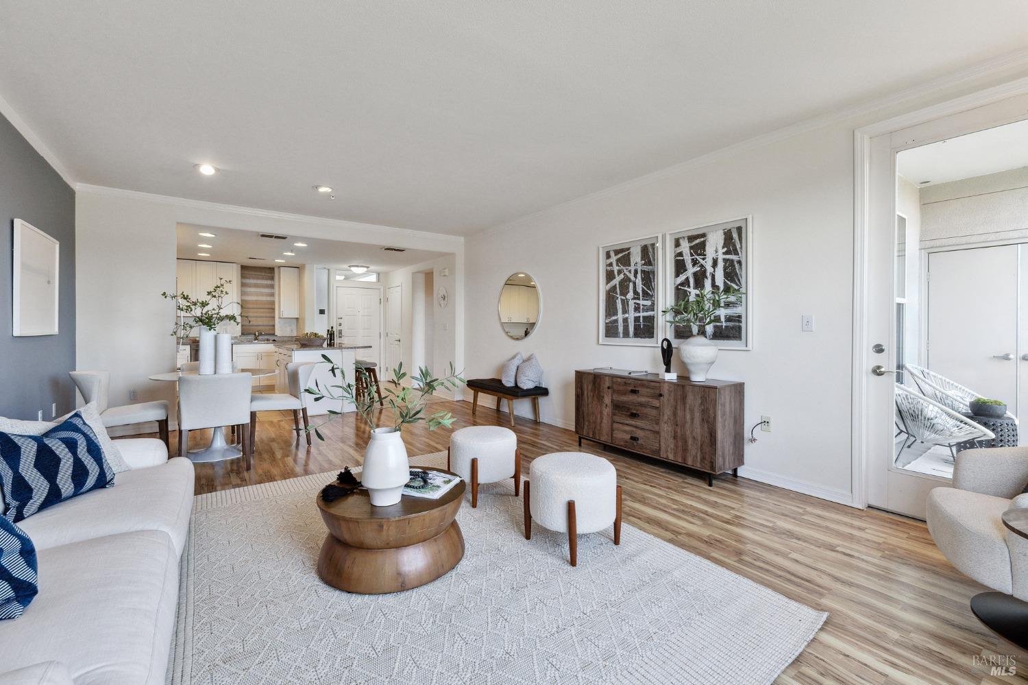 3901 Lick Mill Boulevard Unit: 212