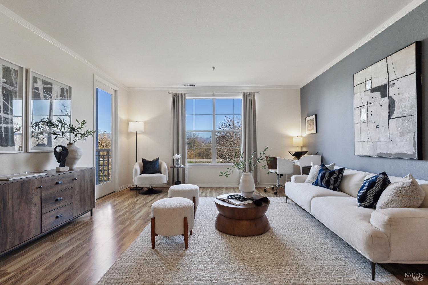 3901 Lick Mill Boulevard Unit: 212