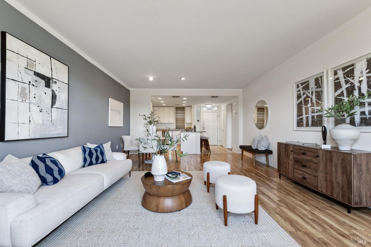 3901 Lick Mill Boulevard Unit: 212