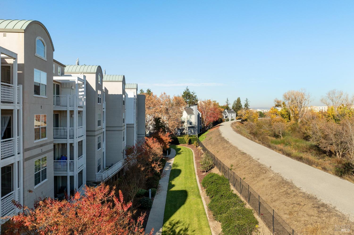 3901 Lick Mill Boulevard Unit: 212